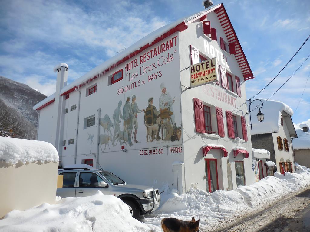 Hotel Les Deux Cols Sainte-Marie-de-Campan Exterior photo