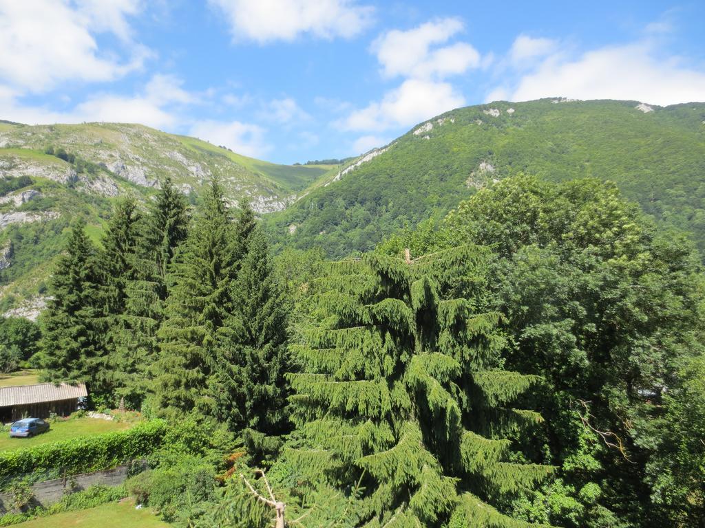 Hotel Les Deux Cols Sainte-Marie-de-Campan Room photo