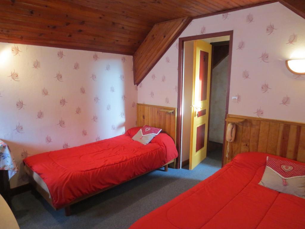 Hotel Les Deux Cols Sainte-Marie-de-Campan Room photo